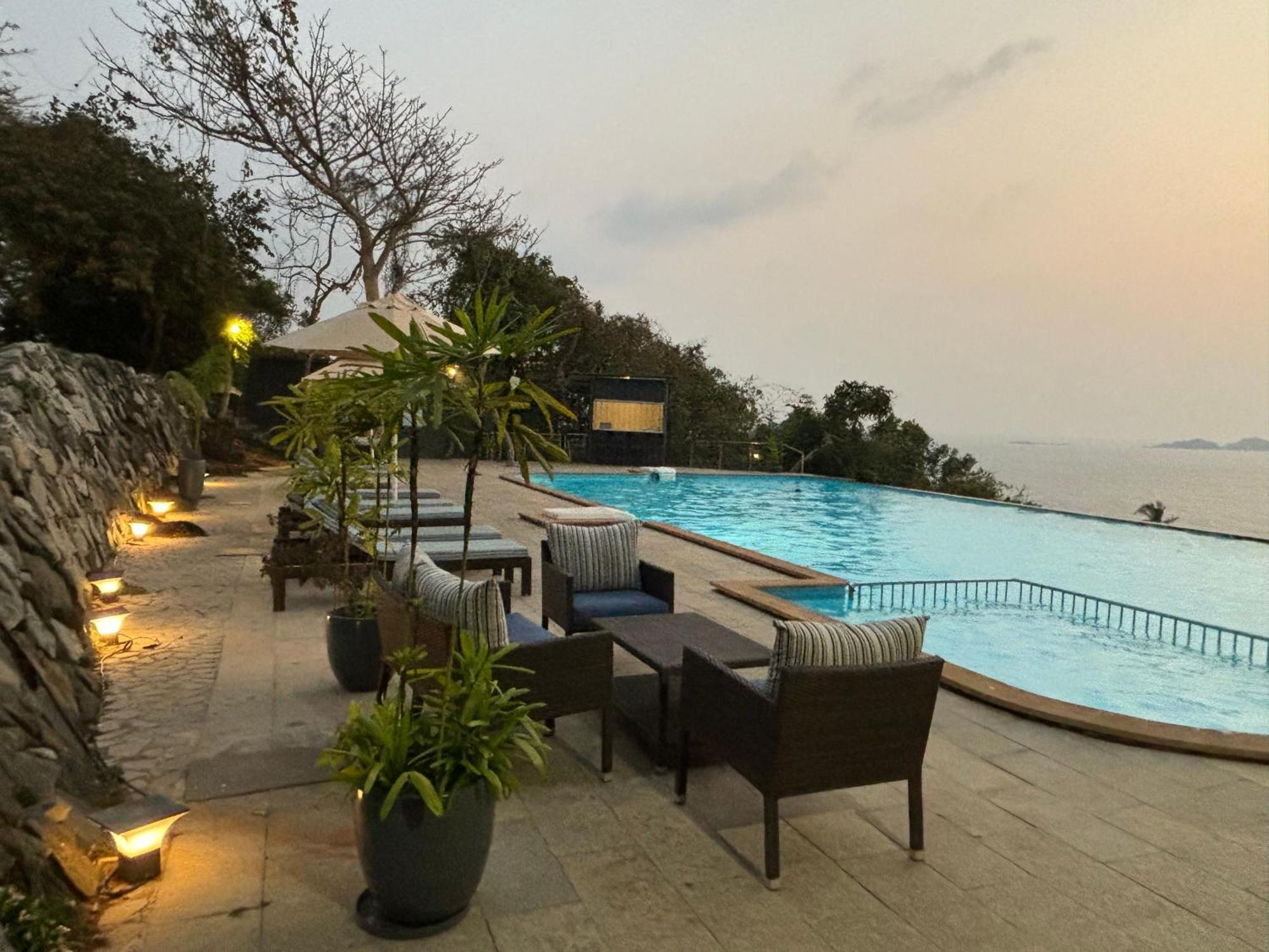 Cintacor Island Resort 卡瓦尔 外观 照片